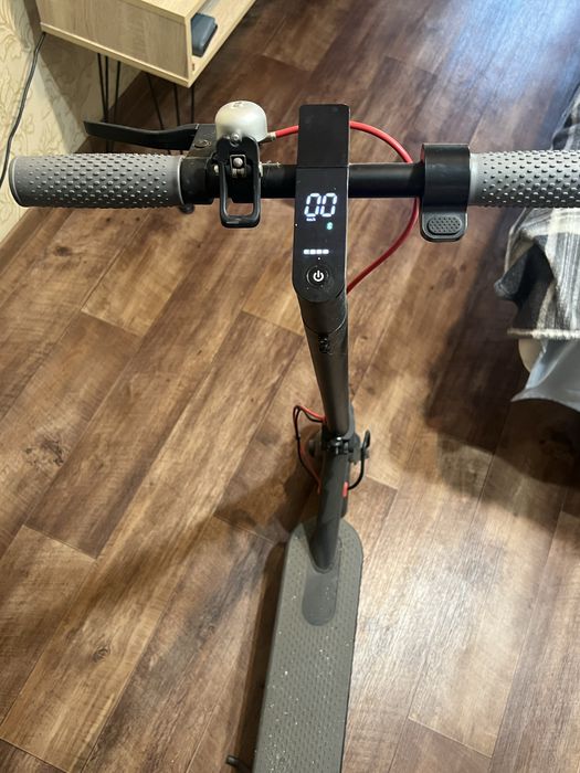 Продам Электросамокат