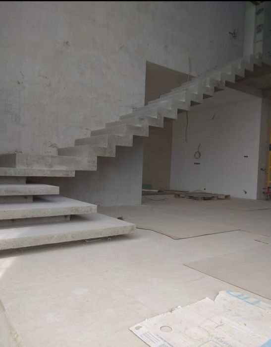 Бетонные монолитные лестницы
