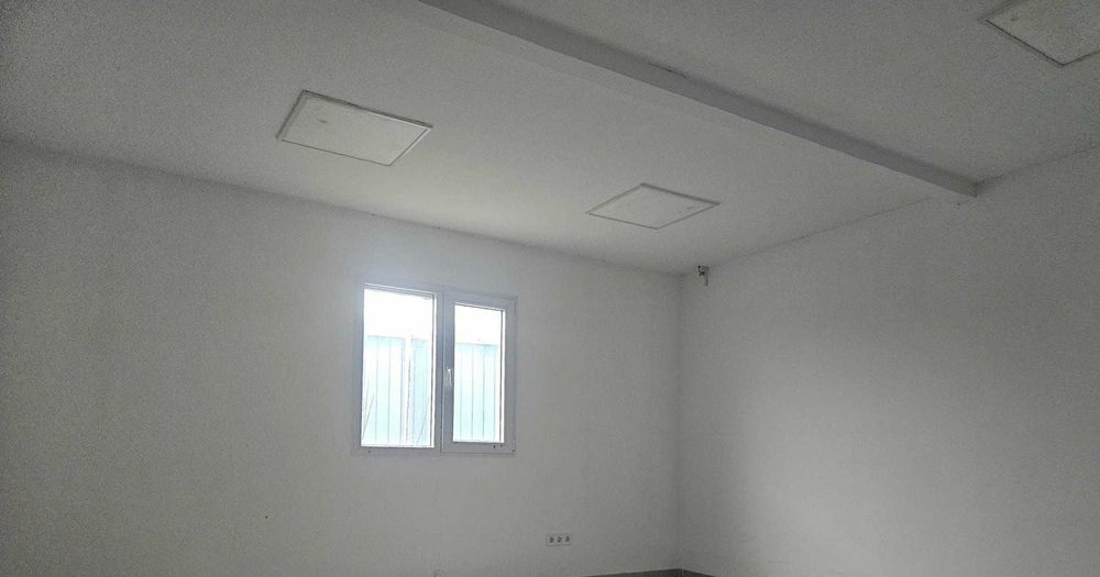 De inchiriat hala Carpinis 800 mp