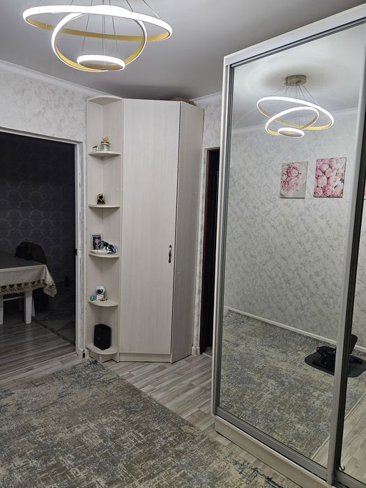 Продам 2х к.кв. на 11 мкр