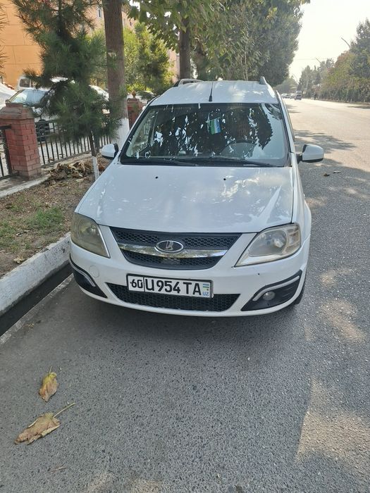 Лада Ларгус сотилади