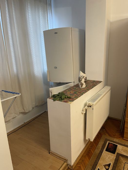 Inchiriez apartament cu o camera