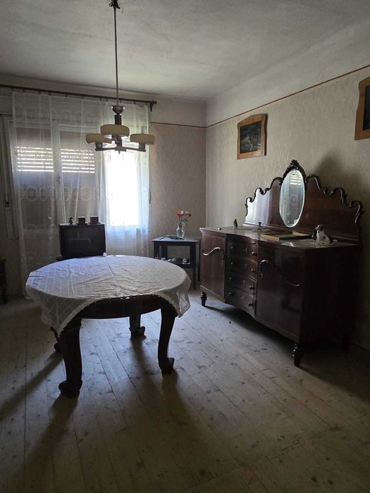 Vand casa+2 curti+livada Gales (Saliste) Sibiu