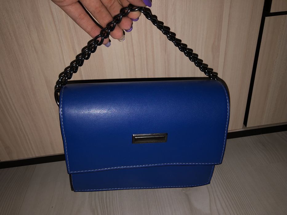 Дамска чанта