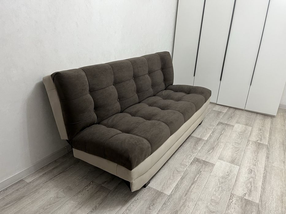 Продам абсолютно новый диван