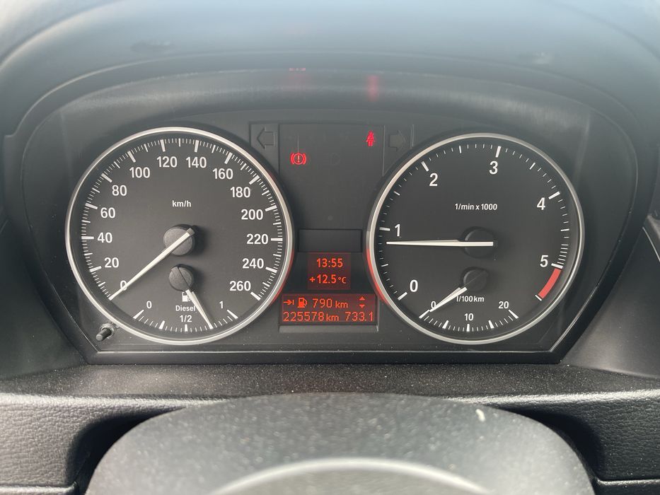 BMW X1 E84 xDrive 20D – 177 CP – 4x4 – Euro 5 – Întreținută foarte bine - primul proprietar pe tara