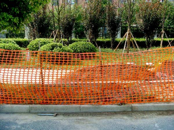 Сетка оградительная(оптом)сигнальная сетка ограждения