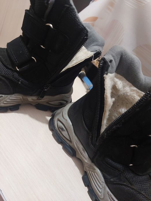 Отдам детский стульчик