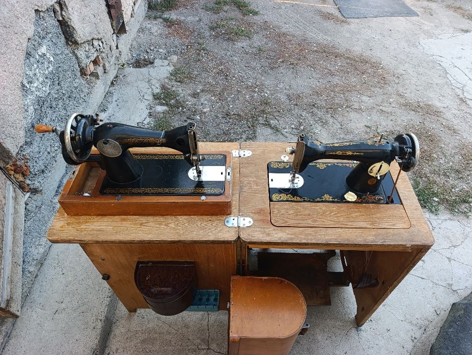 Швейная машинка..