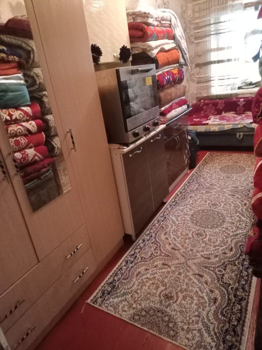 Үш бөлмелі үй сатылады