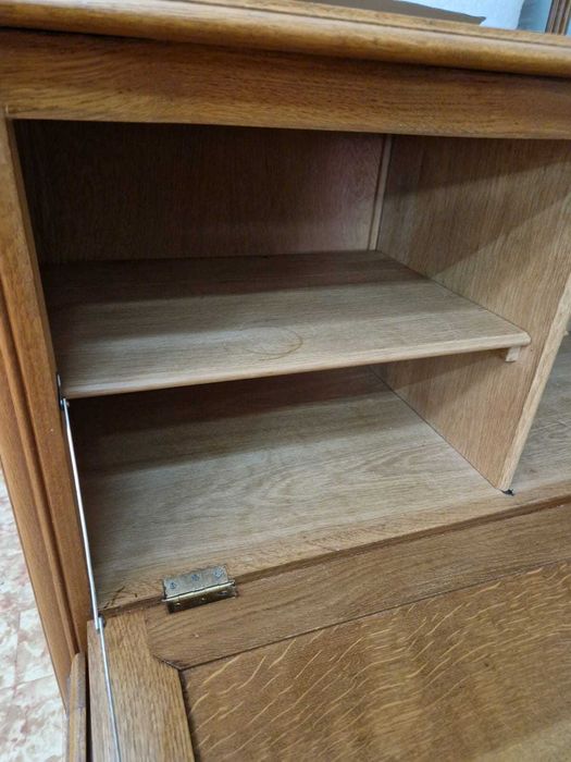 Шкаф барче от висококачествен дъбов масив в стил "ЛУИ XV"