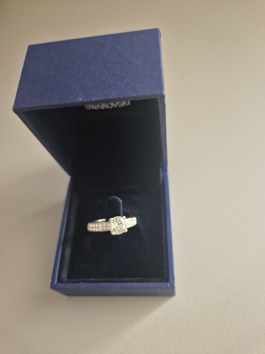 Пръстен Swarovski