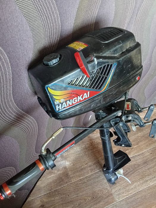 Продам лодочный мотор