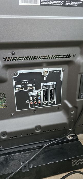 Телевизор плазменный Panasonic VIERA, модель TH-R42PV8.