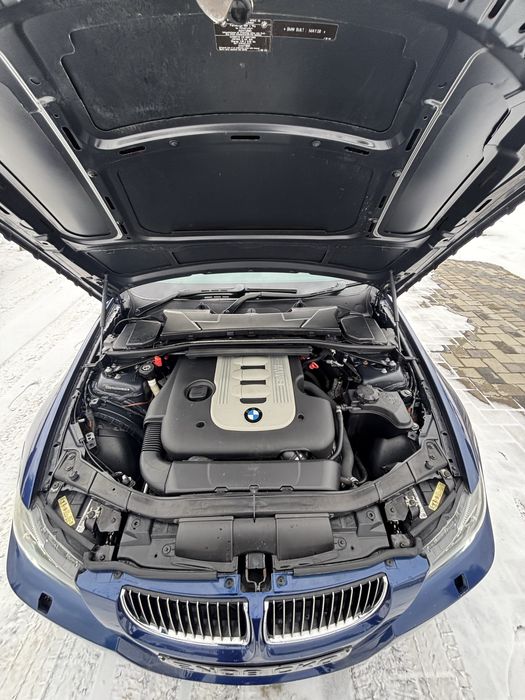 Bmw e90 330d 2008 volan dreapta