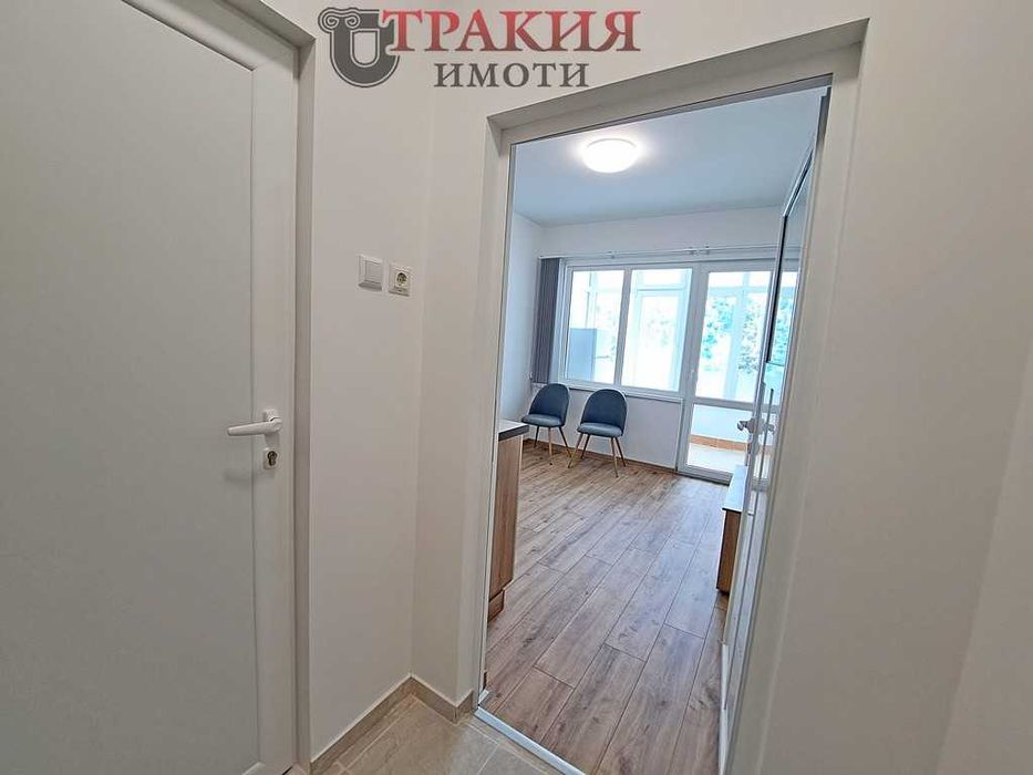 Дава се под наем Офис в Стара Загора, Център - 26 кв.м за 229.5 € - Снимка #8