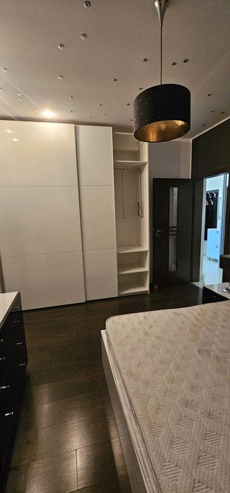 Închiriez apartament în Cartierul Latin
