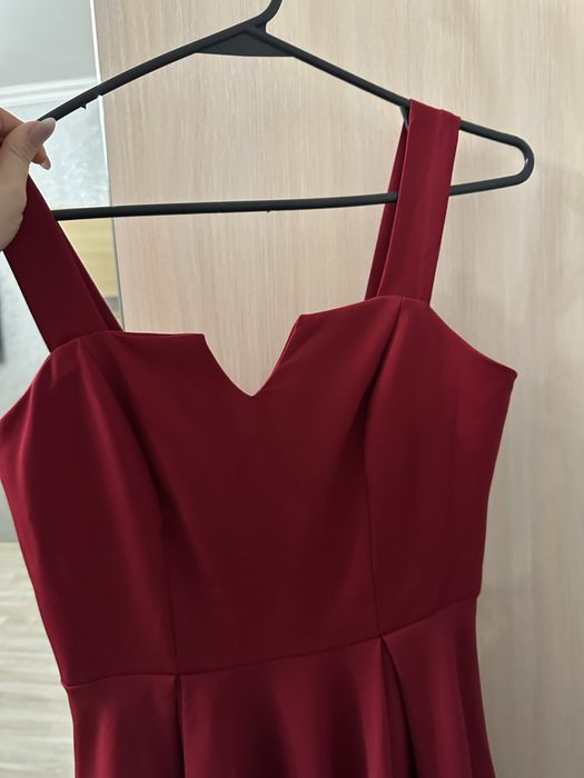 Продам платье