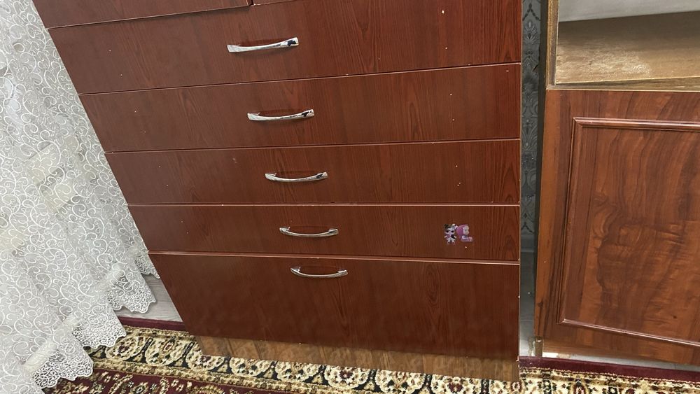 Стенка продается