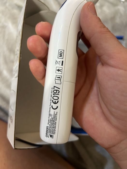 Инфрачервен термометър за ухо Omron Gentle Temp 521