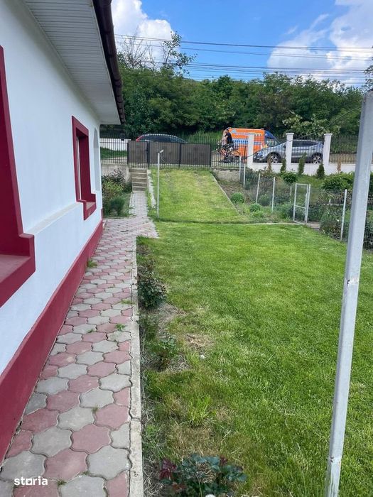 Casa parter,Margineni-centru,teren 1366 mp