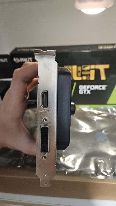 Видеокарта Storm Palit gtx 1650 4gb