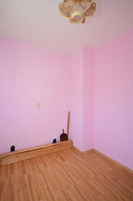 Продава се Двустаен апартамент в Перник, Изток - 66 кв.м за 1206 €/кв.м - Снимка #6