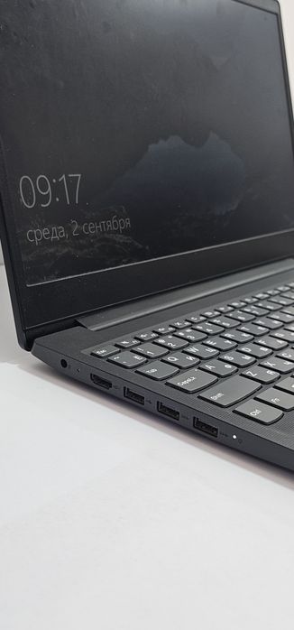 Ноутбук Lenovo 81N3