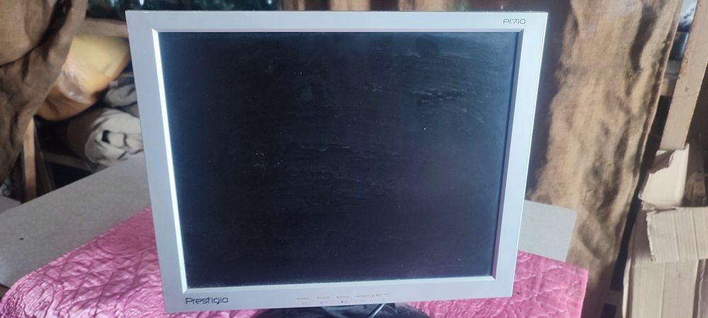 Монитор в хорошем состоянии не дорого