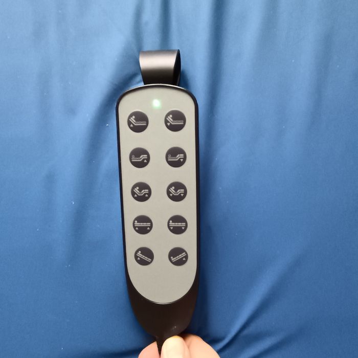 Болнично легло, антидекубитален дюшек и помощна масичка