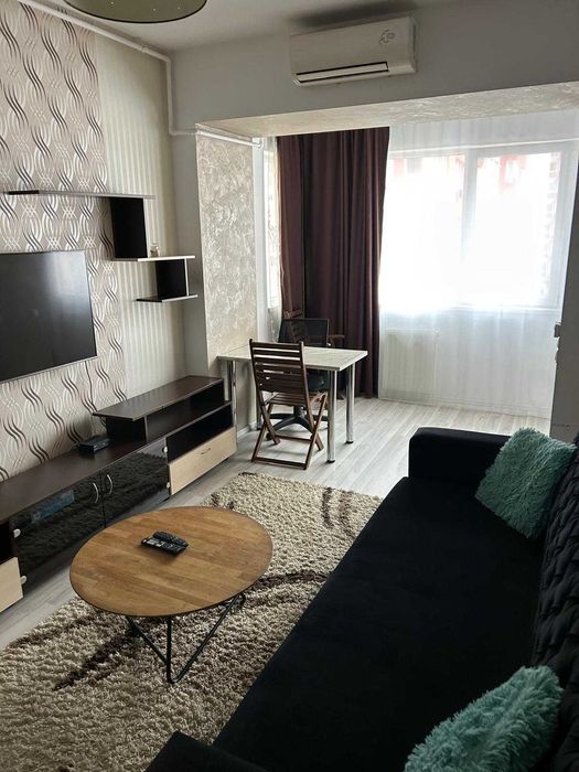 Proprietar inchiriez Ap 1 camera Ared, UTA cu nisa pentru dormit