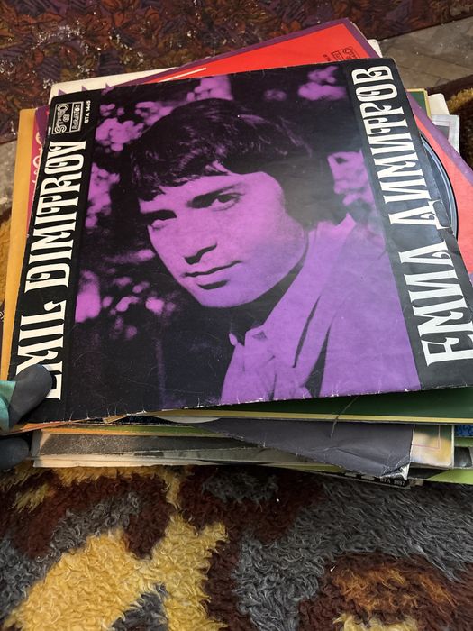 Грамофонни плочи с автографи