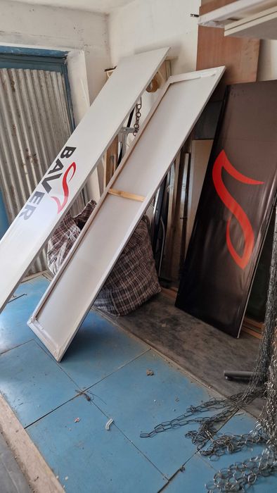 цепи для вешалок , каркасы для банеров