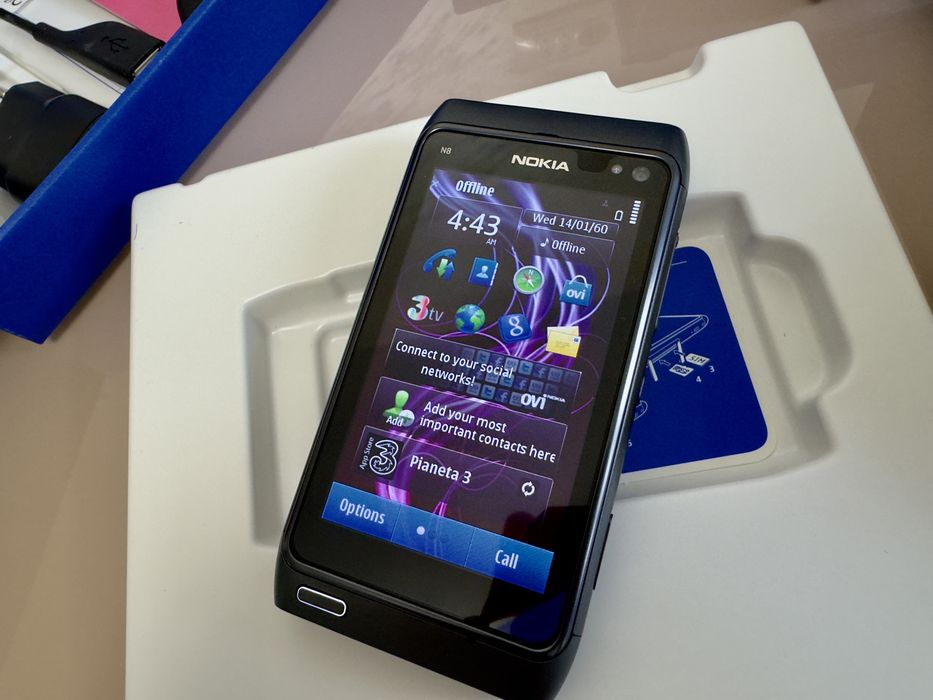Nokia N8 / Nokia C7 NOi Raritate pentru nostalgici , colectionari