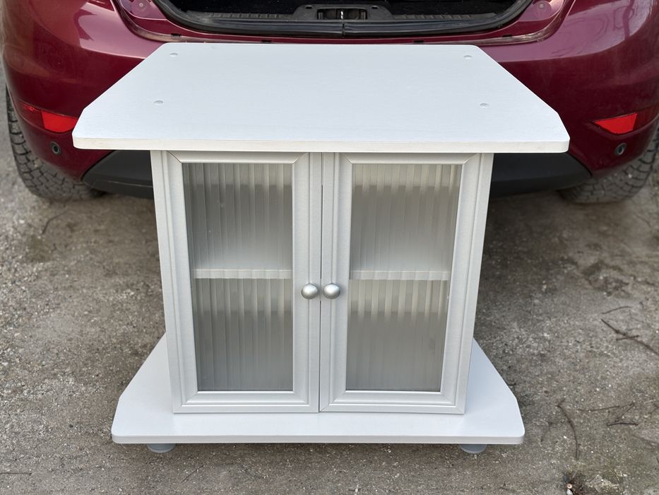 Vand comoda TV/sufragerie