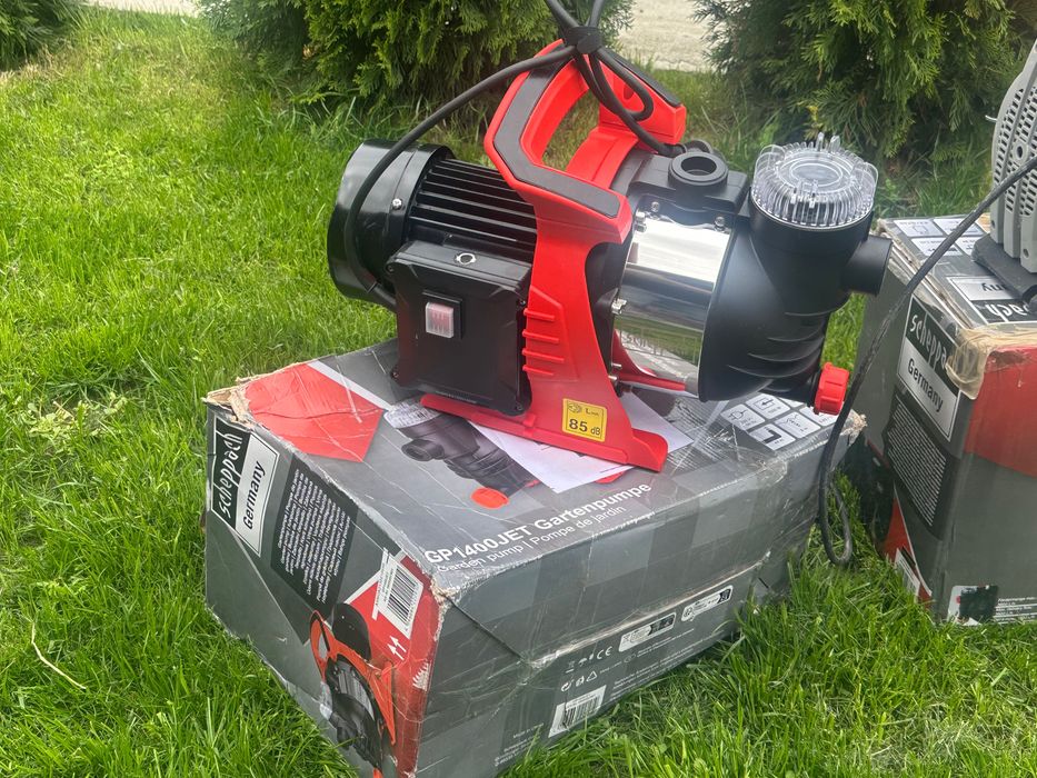 Градинска помпа Топ