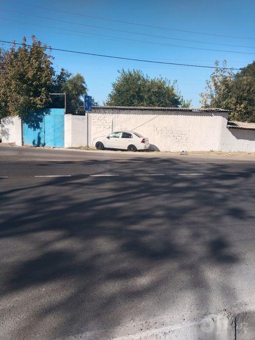 Продам 5 соток земли. Сергели. Янгихаетском районе. Можно под магазин.