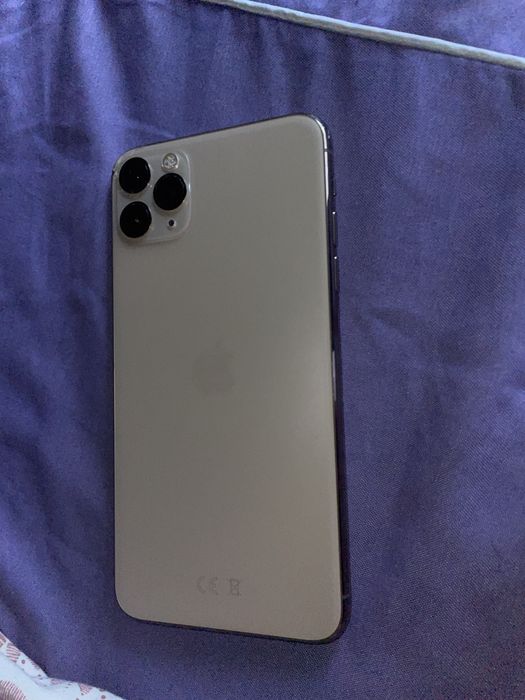 Vand/schimb iphone 11 pro max 256