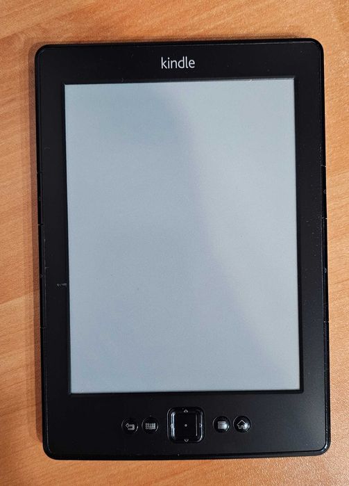 Електронен четец Kindle 4 (6" E-Ink) – Отлично състояние