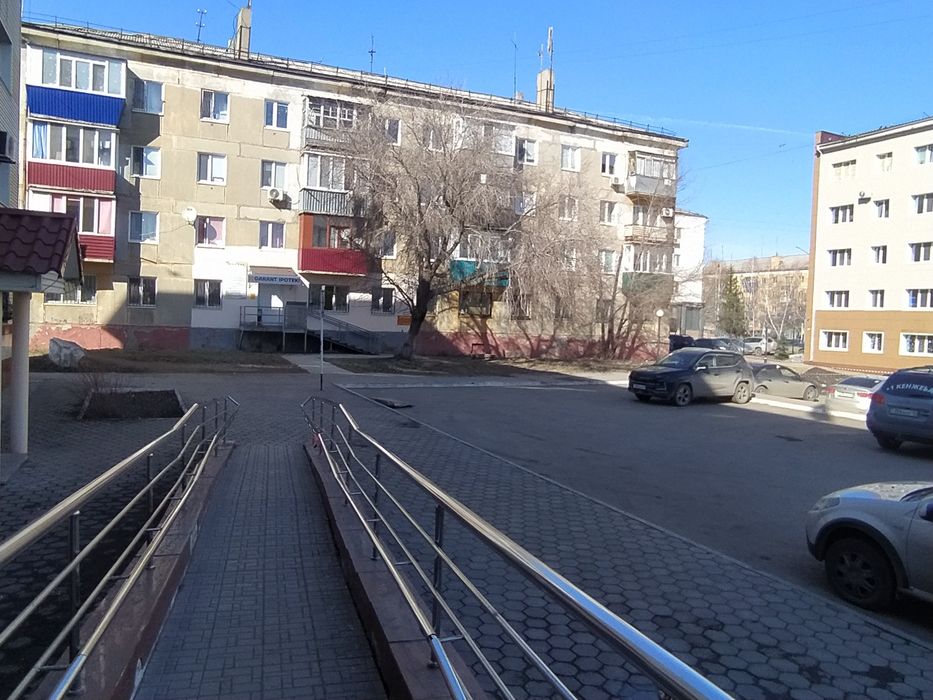 Офис , пр.Космонавтов дом 8