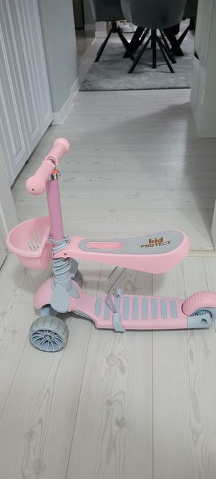 Vând trotineta copii 2 în 1
