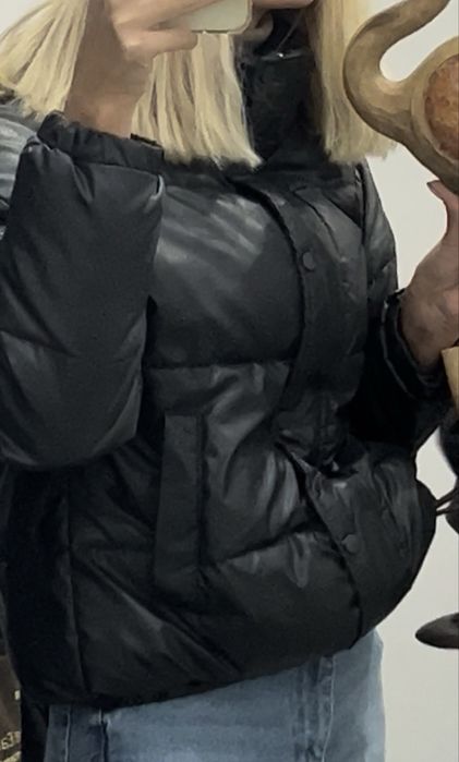 Верхние одежды,куртки и плащь