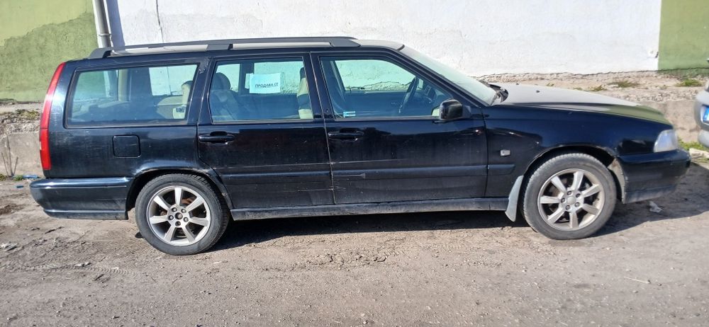 Volvo v70 combi 2.5i 1999