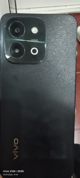 Vivo Y28 и Vivo Y20