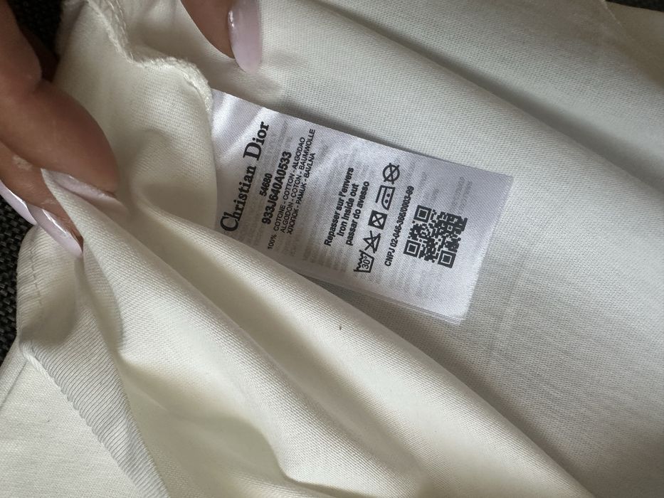 Tricou Dior nou fara eticheta