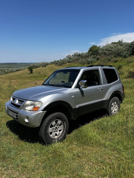 MITSUBISHI Pajero 2004 — imagine 4