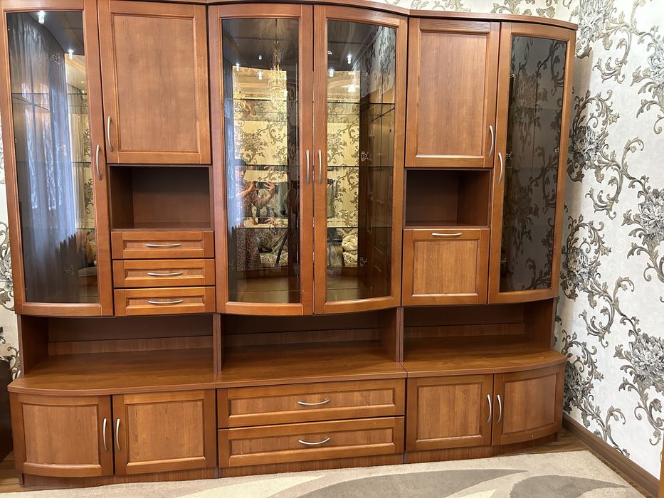 СРОЧНО Продам стенку дешево!