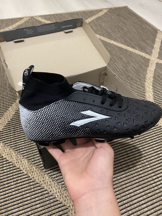 Adidas футболни обувки