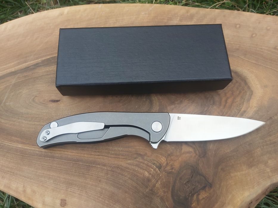 Сгъваем джобен нож D2,заключване Frame Lock, D119