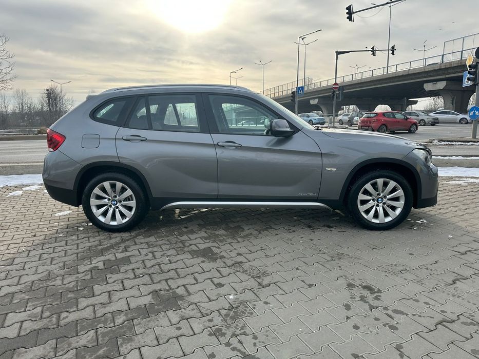 BMW X1 2011 — imagine 4